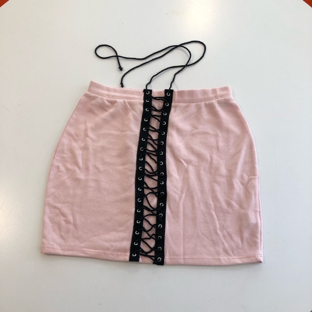 Mezzanine baby pink tied mini skirt